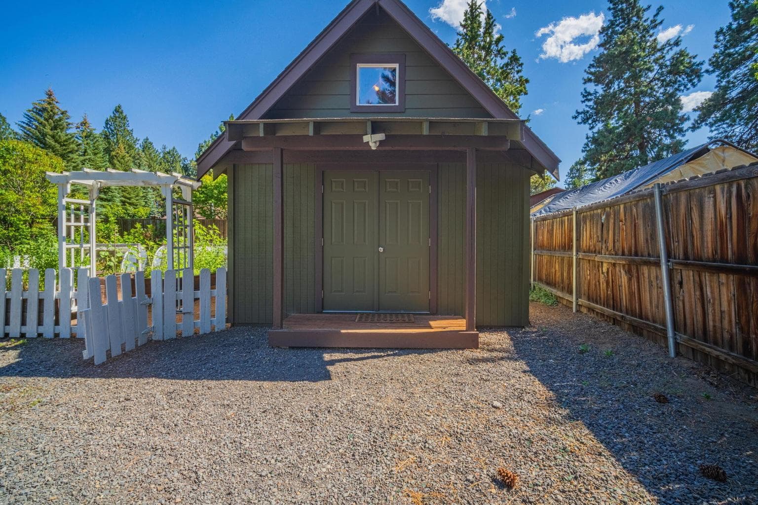 Photo of 21035 Pinehaven Avenue 9 of 81