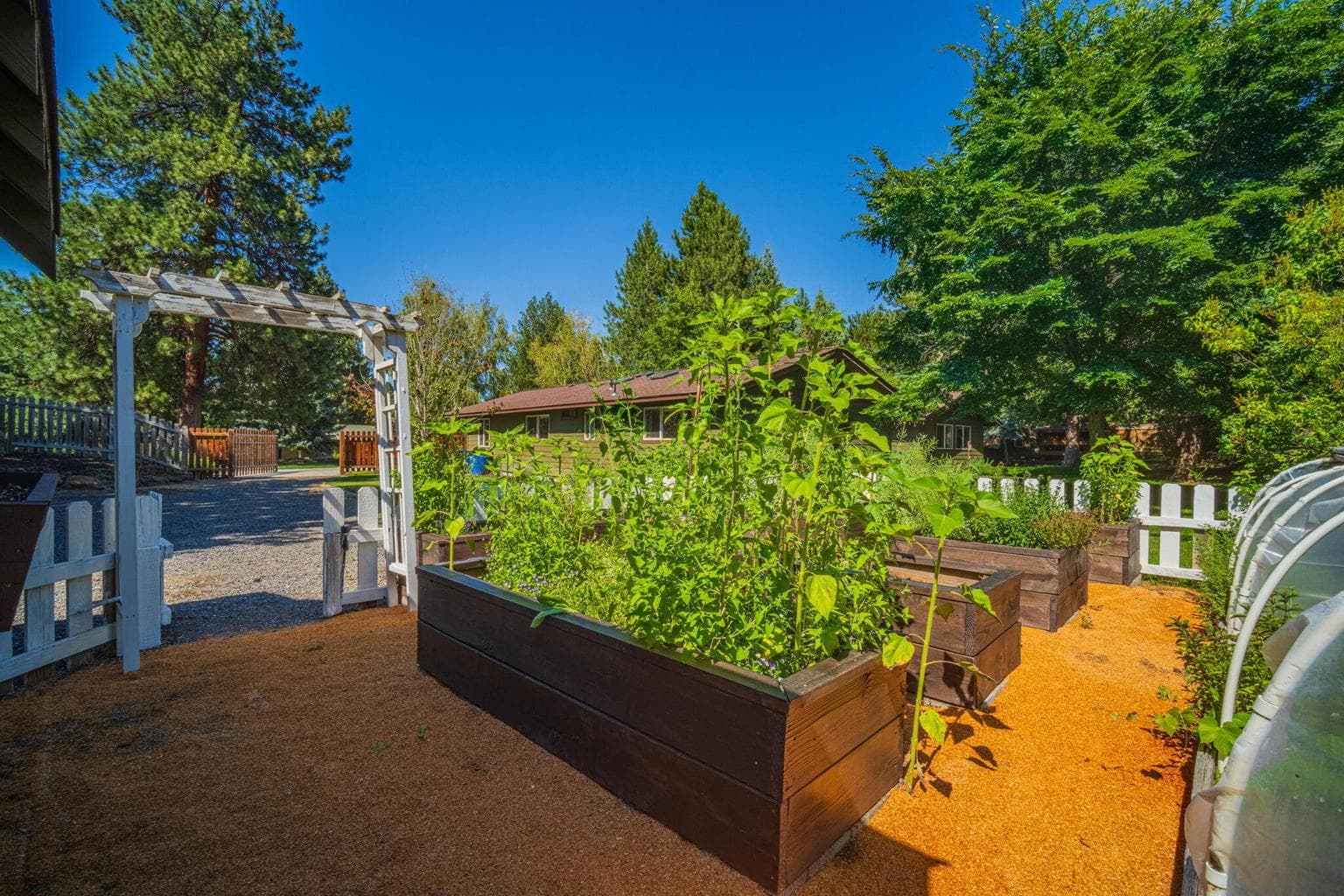 Photo of 21035 Pinehaven Avenue 16 of 81