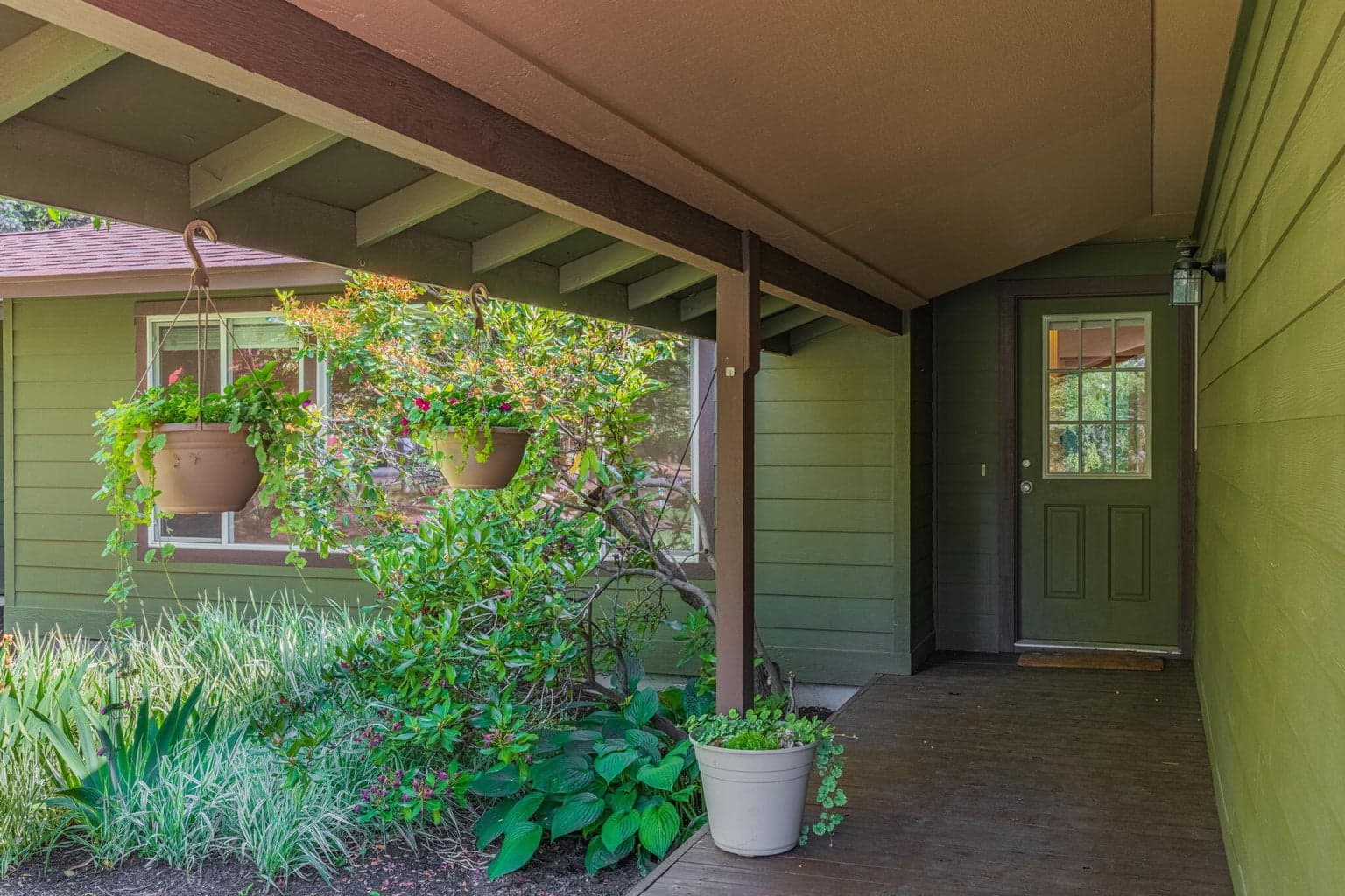 Photo of 21035 Pinehaven Avenue 35 of 81