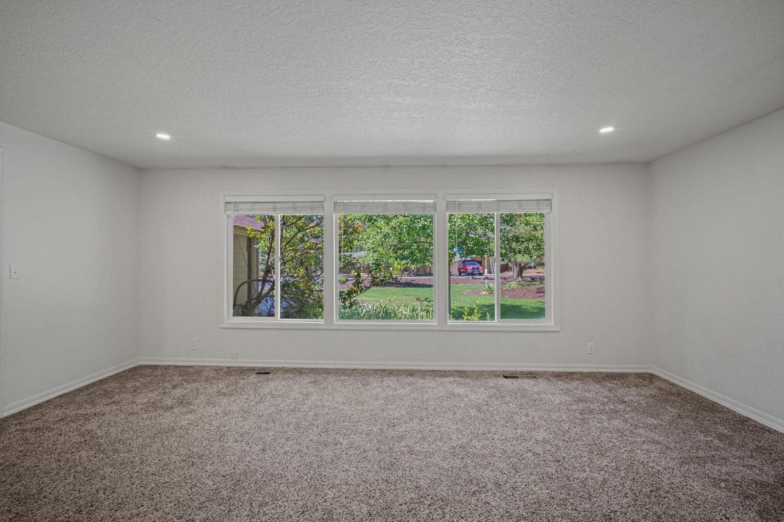 Photo of 21035 Pinehaven Avenue 39 of 81