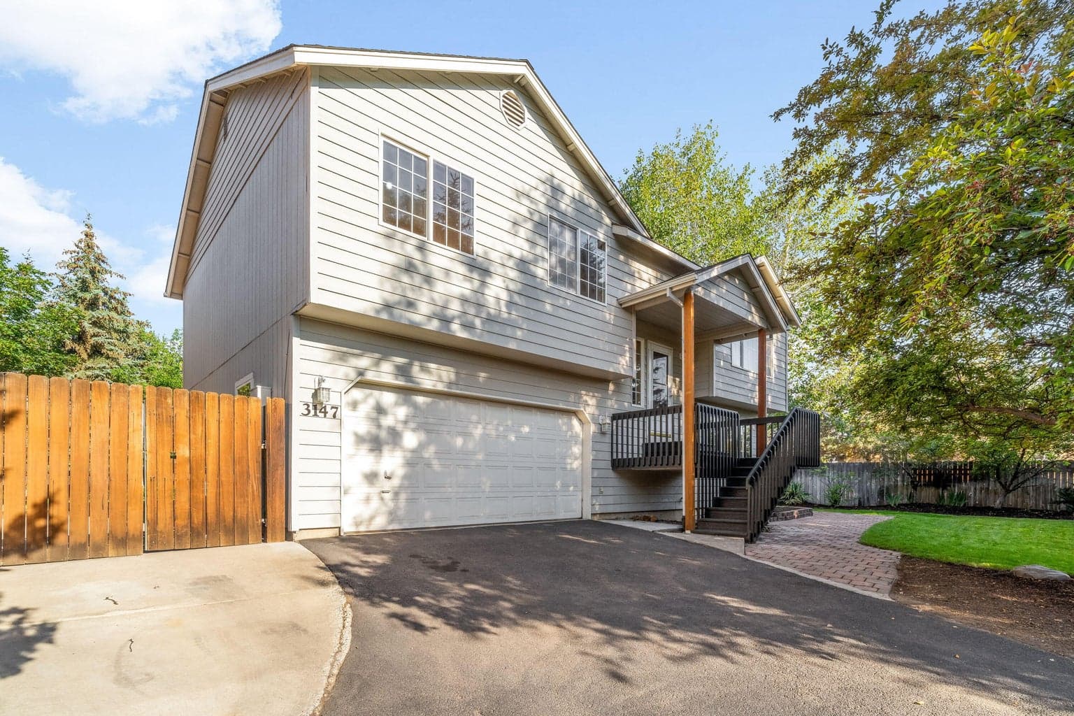 Photo of 3147 NE Purcell Boulevard 33 of 36