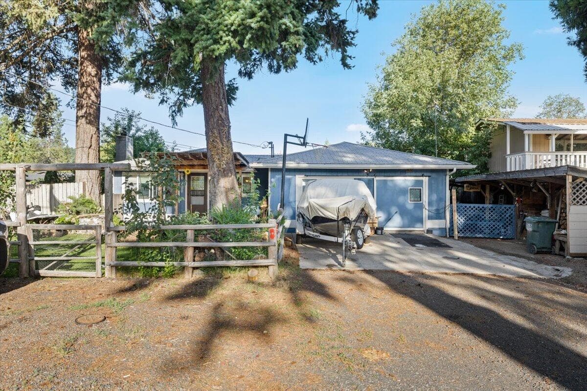 850 Laurel, Butte Falls, 97522