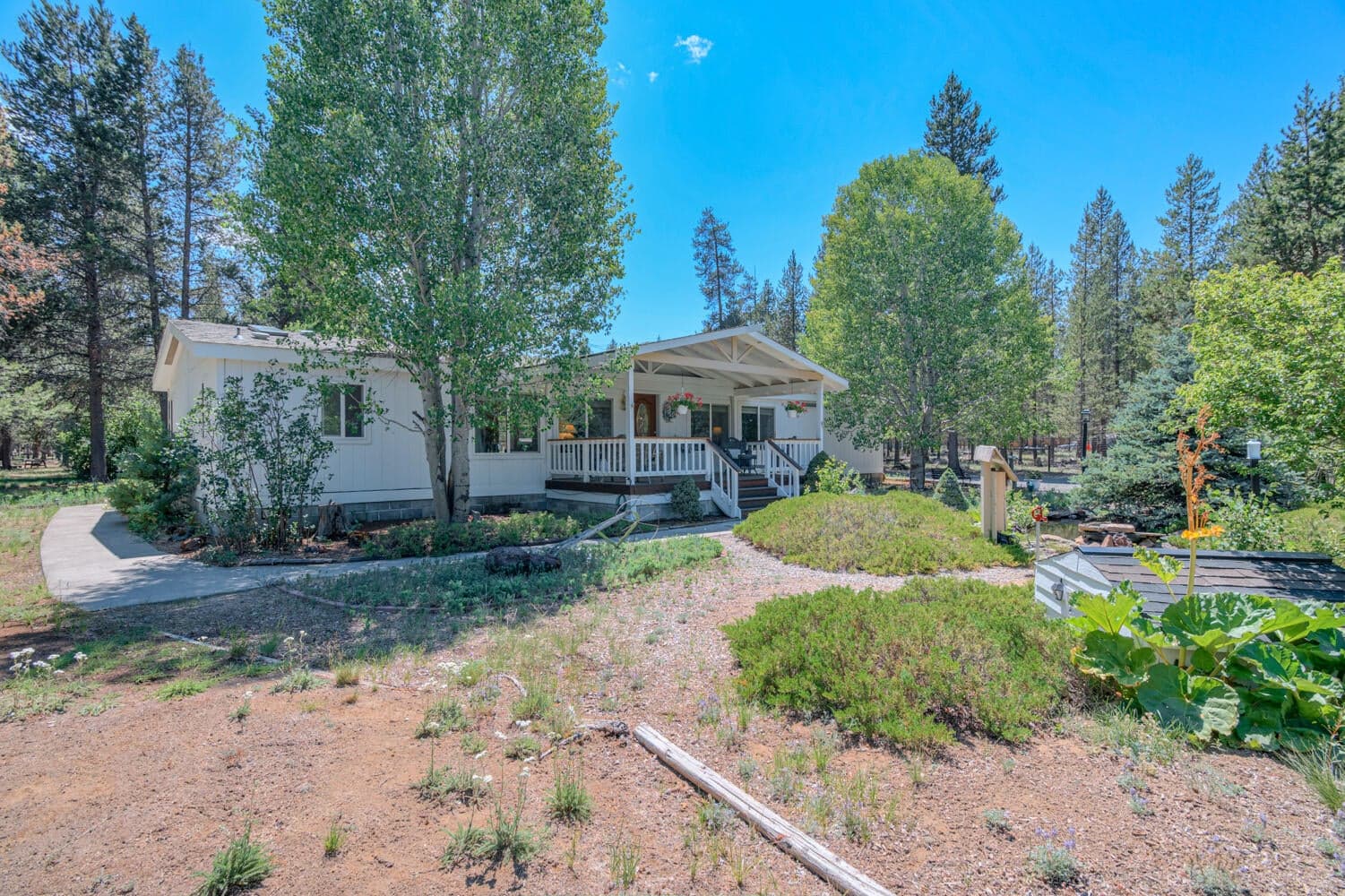 Photo of 11630 Beechwood Drive 6 of 45