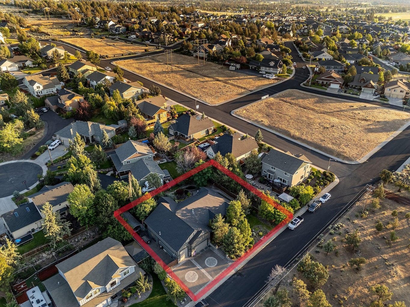 No neighbors across the street.