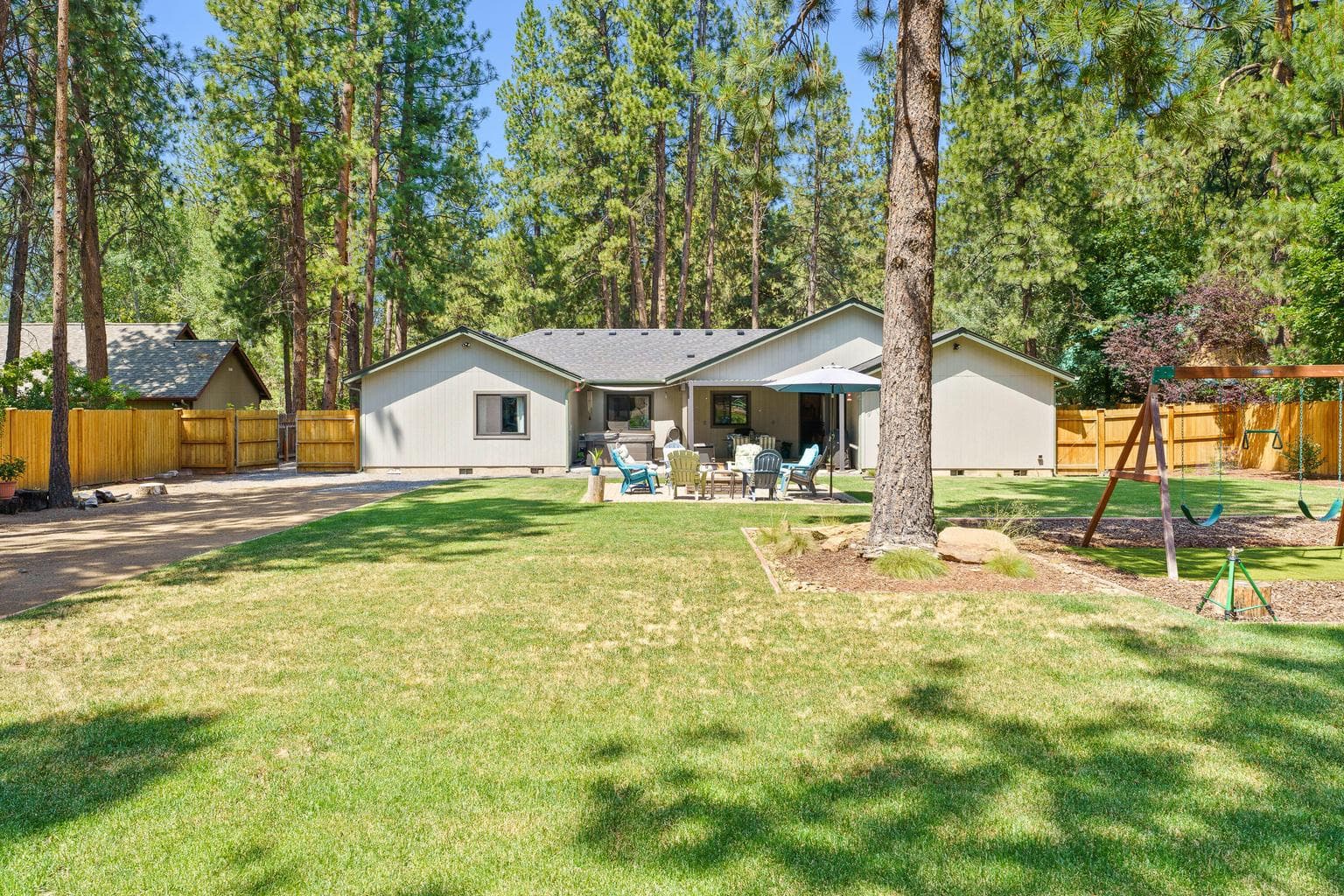 Photo of 19415 Comanche Circle 38 of 54