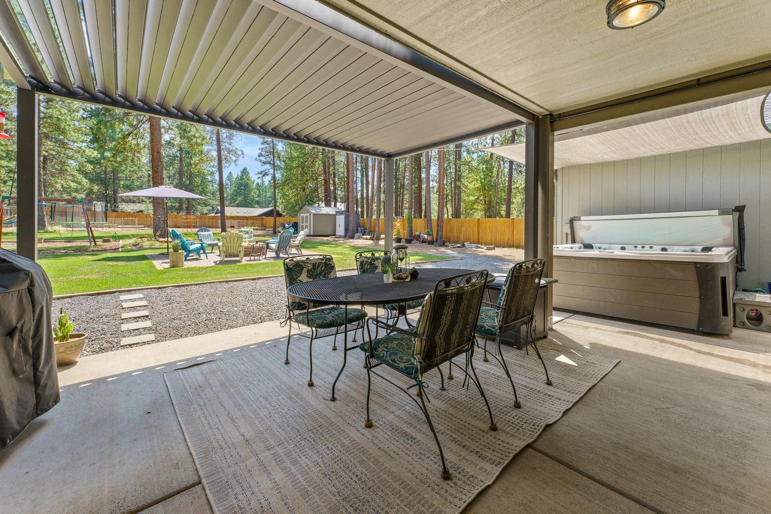 Photo of 19415 Comanche Circle 34 of 54