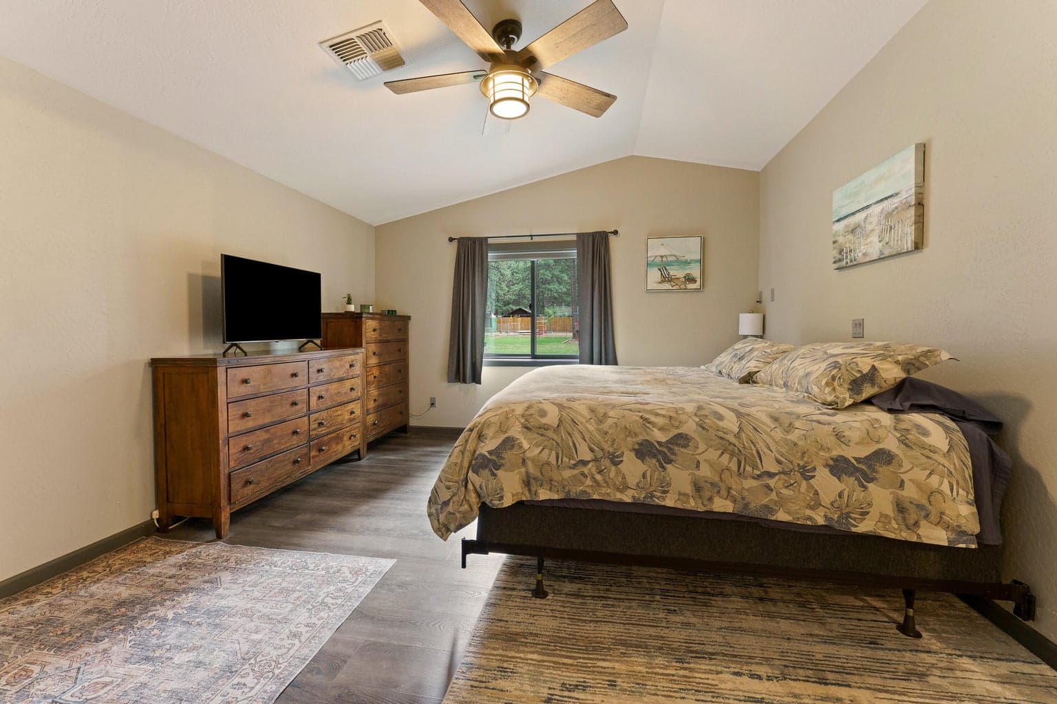 Photo of 19415 Comanche Circle 22 of 54