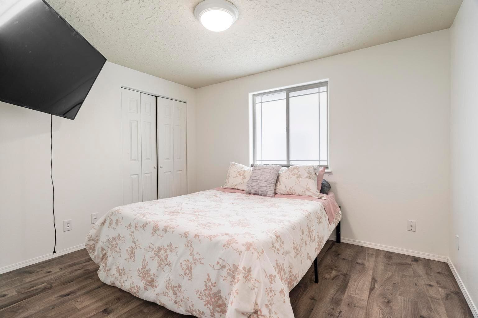 Photo of 2907 NE Marea Drive 28 of 37