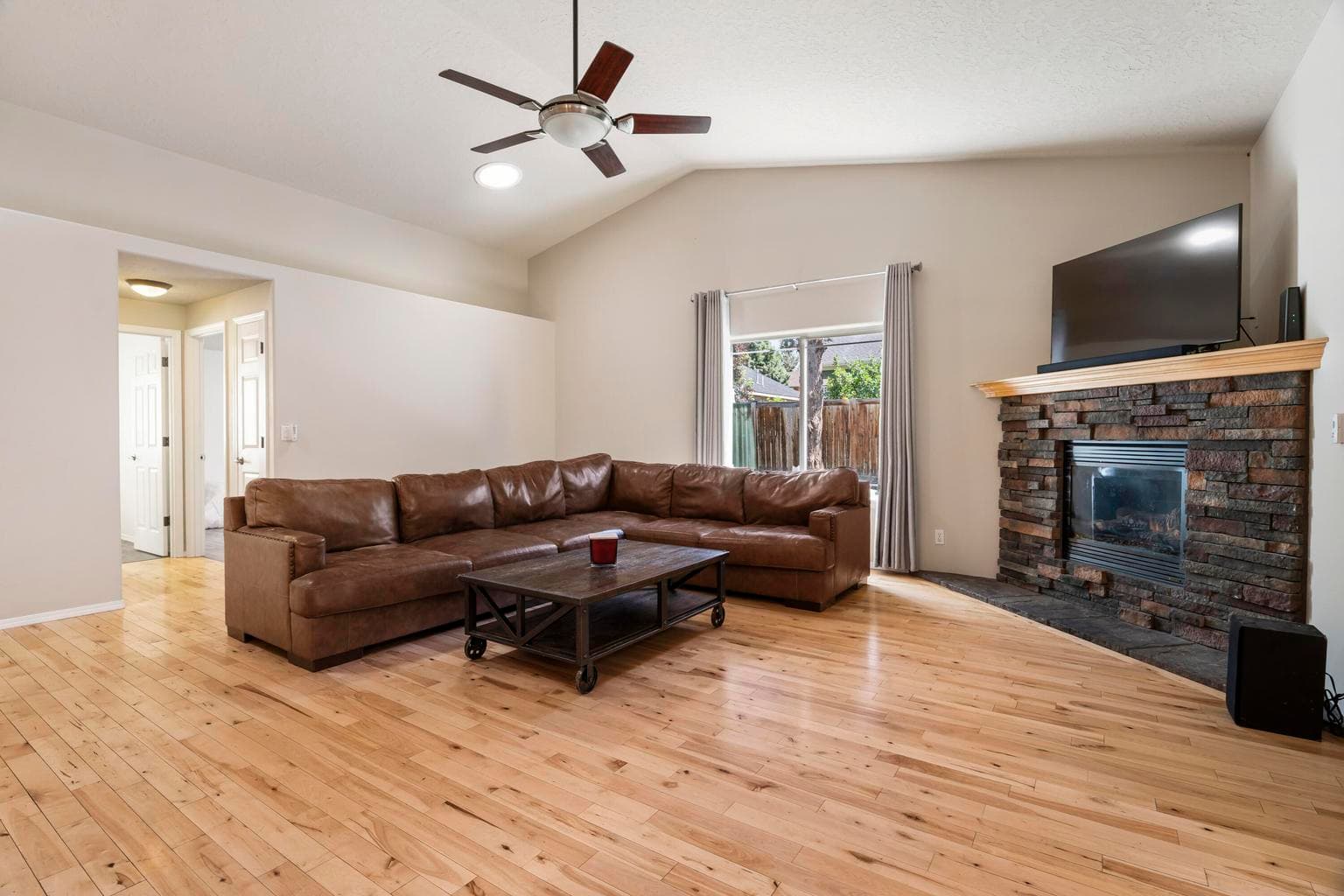 Photo of 2907 Marea 4 of 37