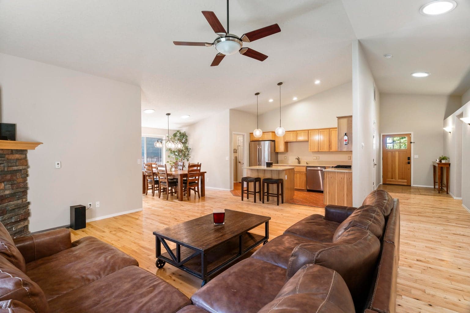 Photo of 2907 NE Marea Drive 26 of 37