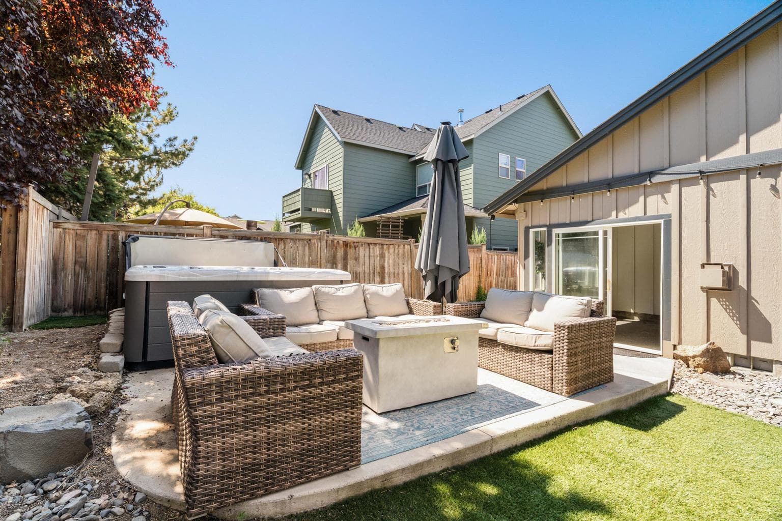 Photo of 2907 NE Marea Drive 16 of 37