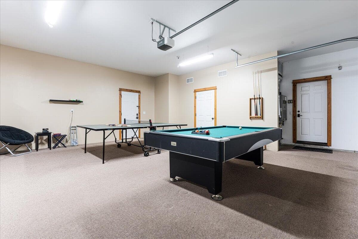 Photo of 57670 Cottonwood Lane 35 of 41