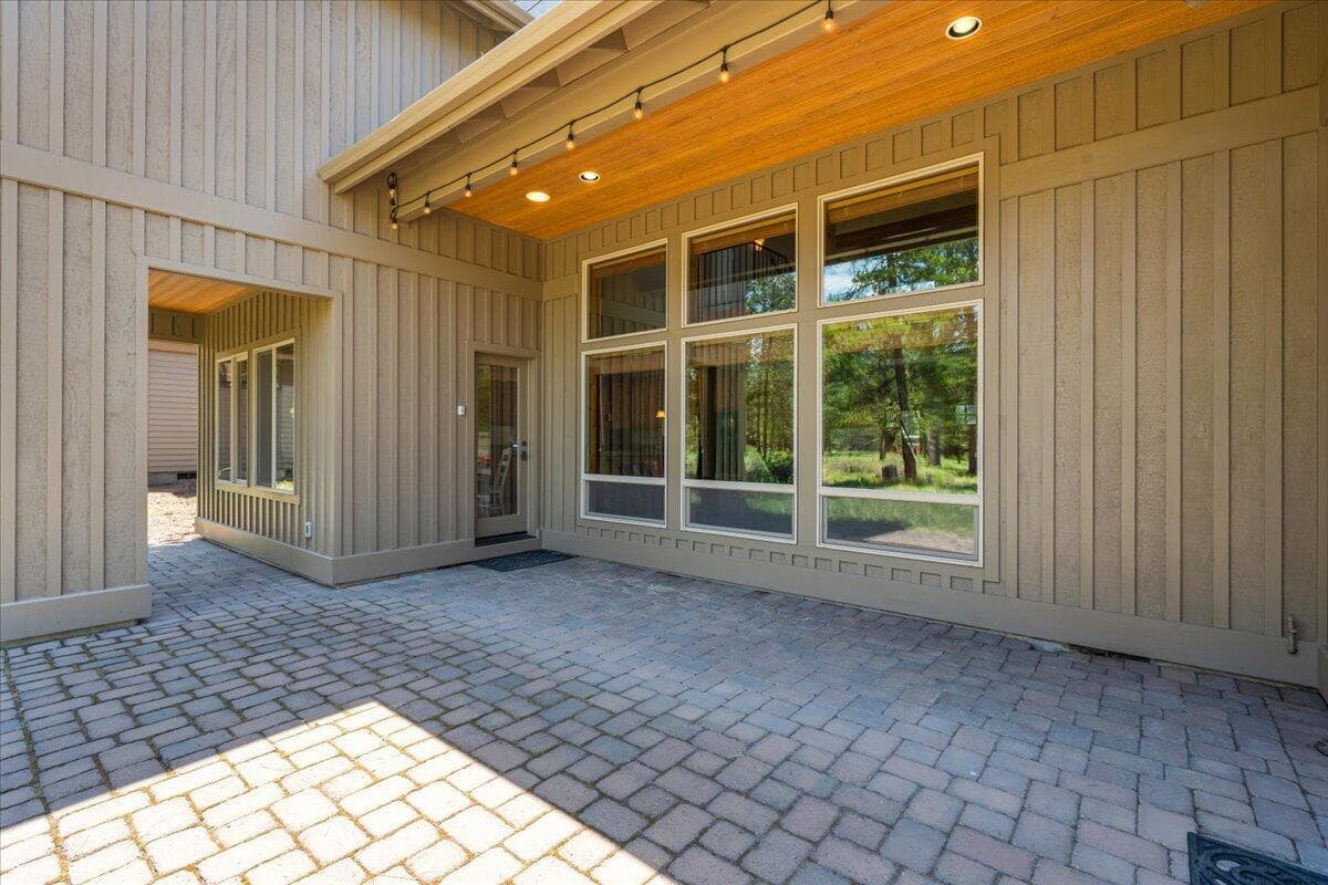 Photo of 57670 Cottonwood Lane 38 of 41
