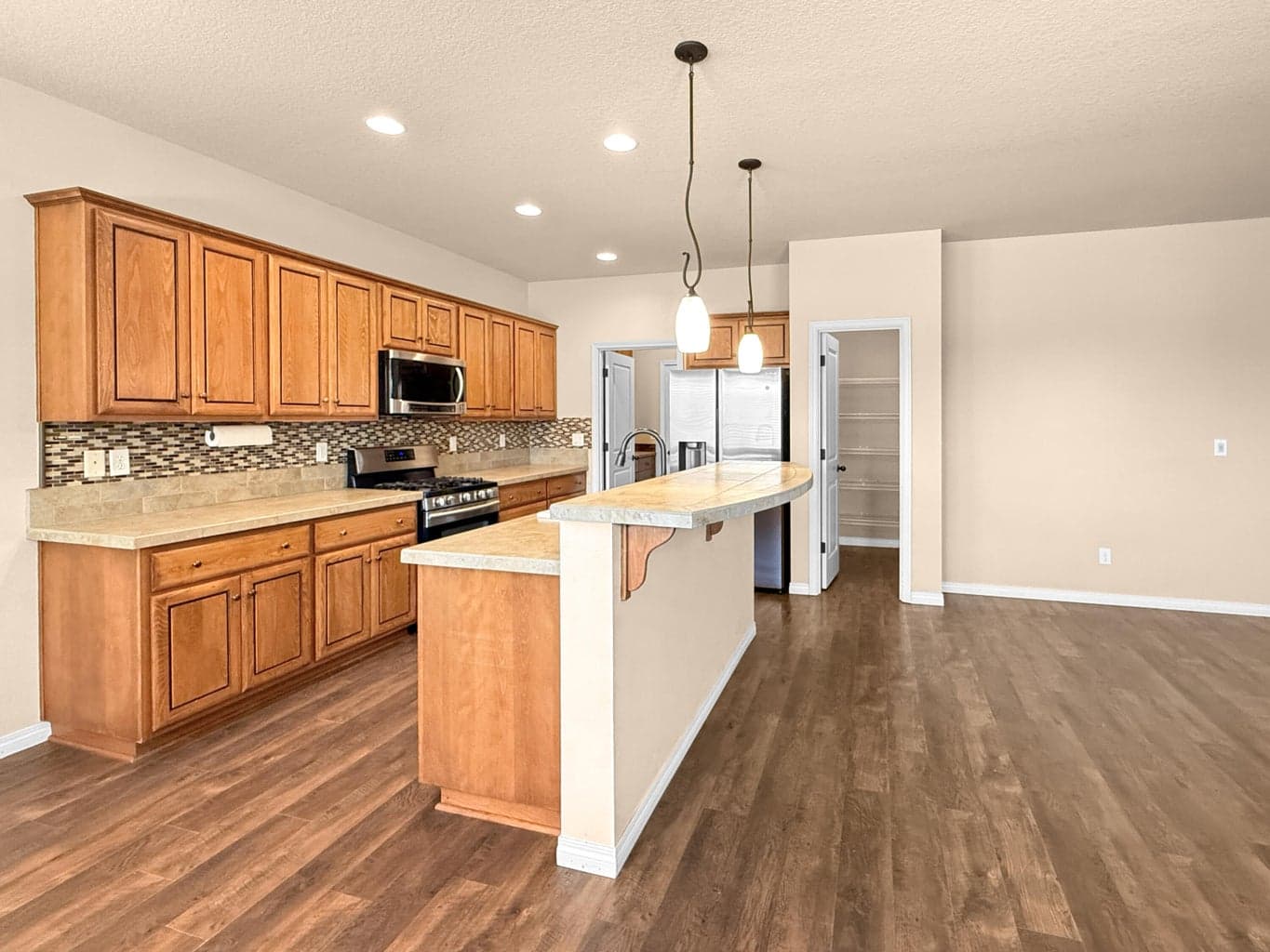 Photo of 2773 50th 5 of 38