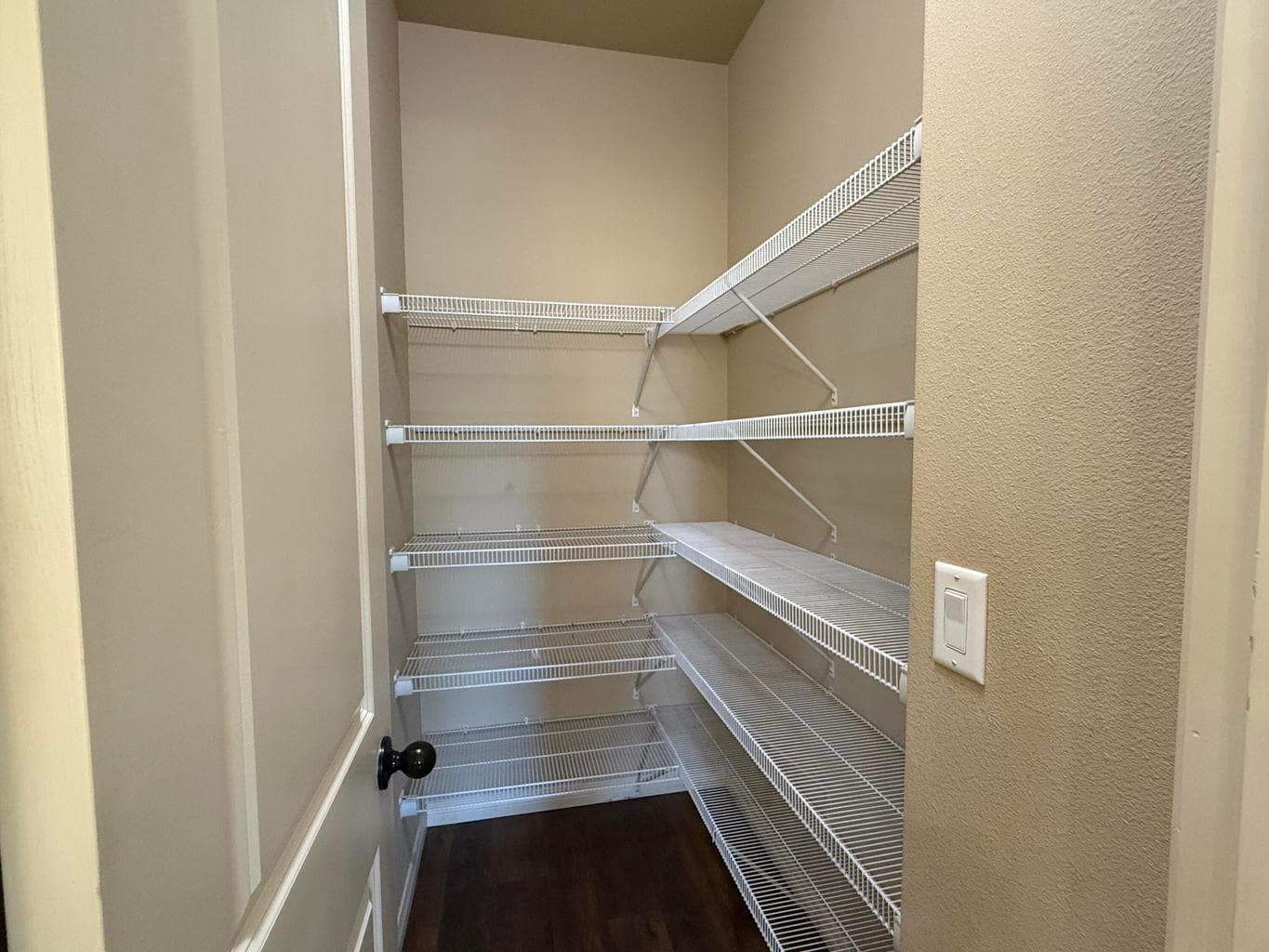 Photo of 2773 SW 50th Street 23 of 38