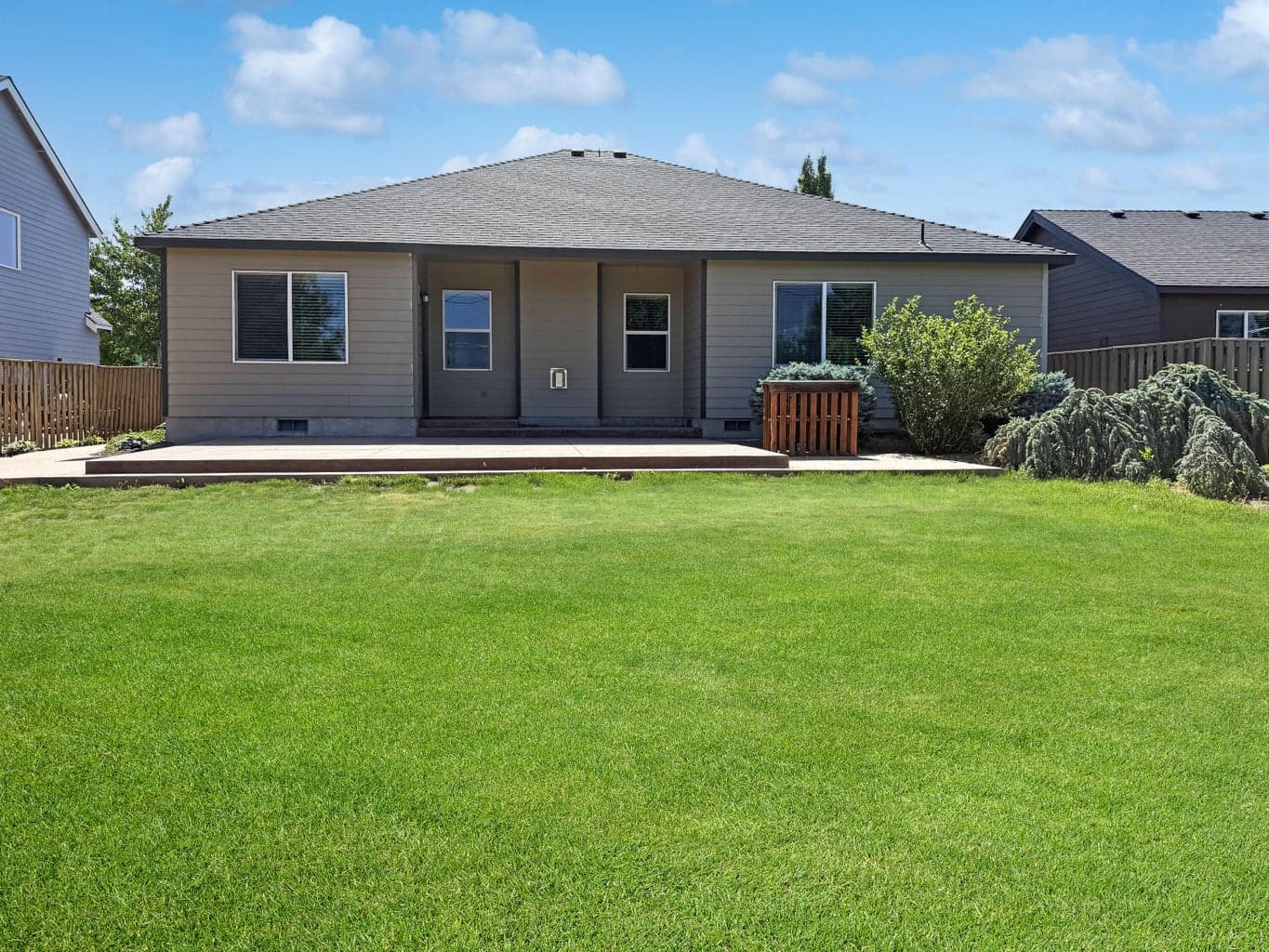 Photo of 2773 SW 50th Street 28 of 38