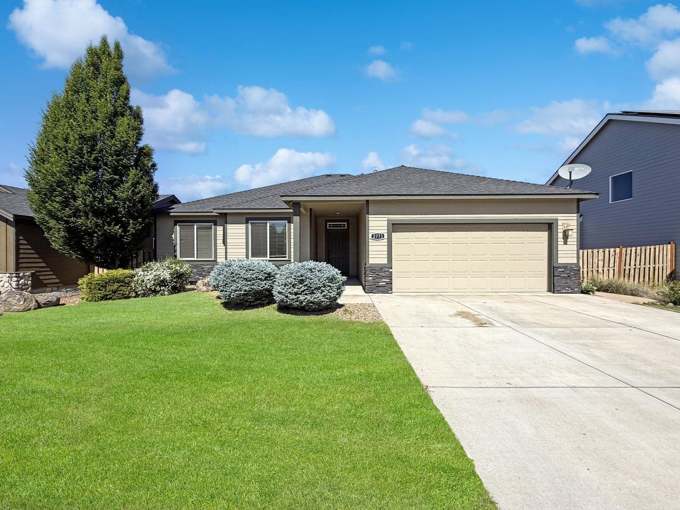 Photo of 2773 50th 1 of 38