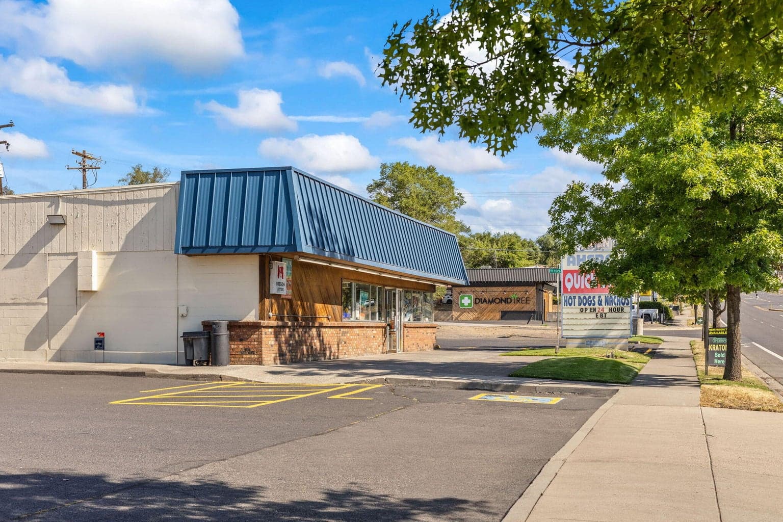 Photo of 268 N 5th Street 17 of 37
