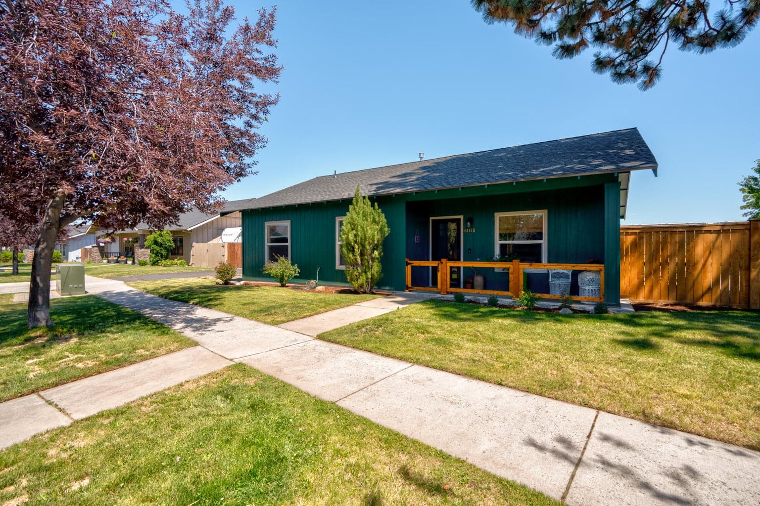 Photo of 61178 Brookhollow Drive 3 of 28