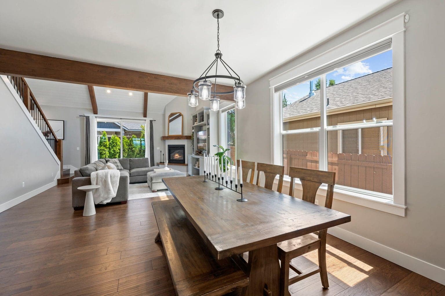 Photo of 2044 NE Altura Drive 12 of 64