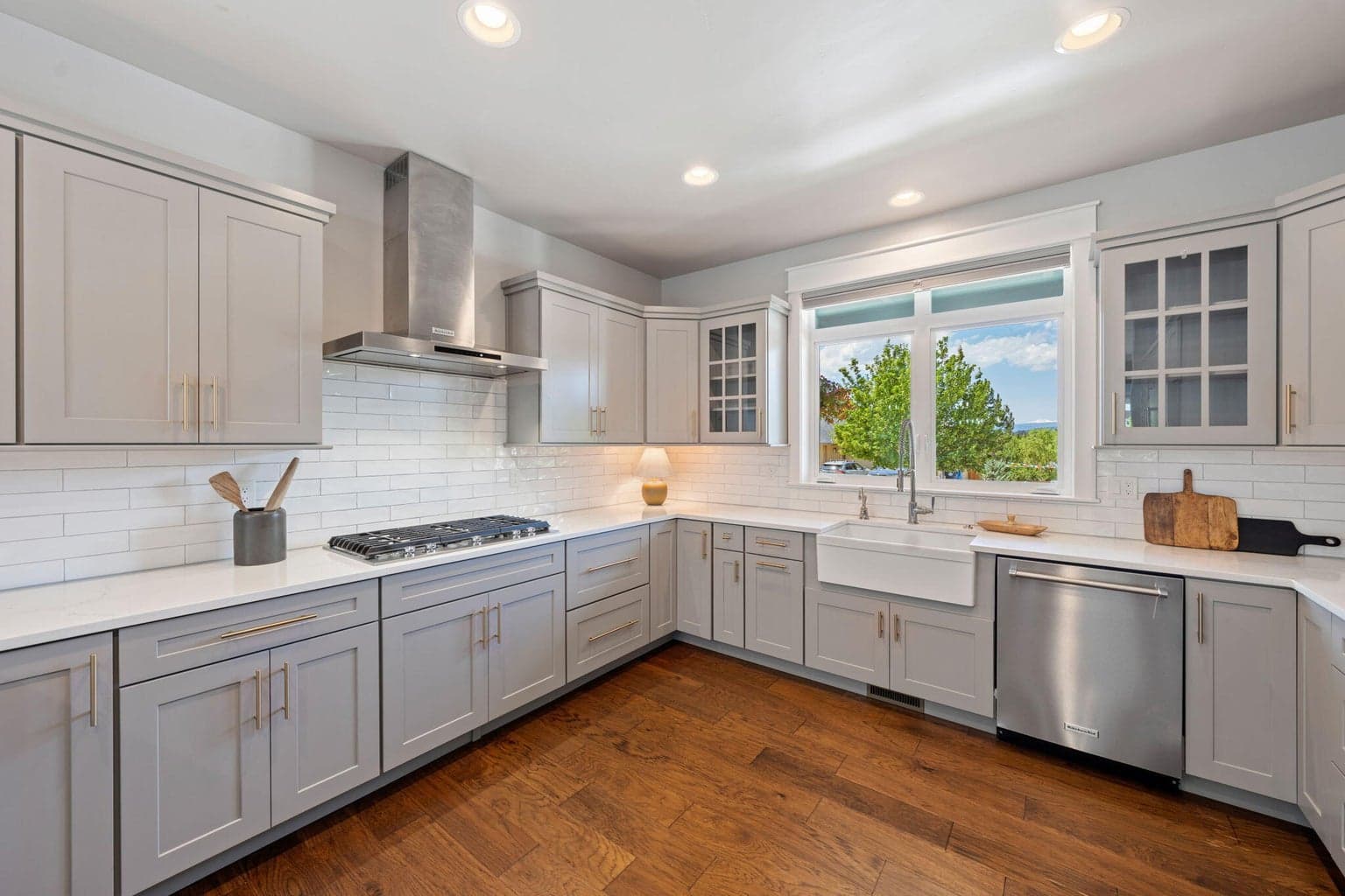 Photo of 2044 NE Altura Drive 15 of 64