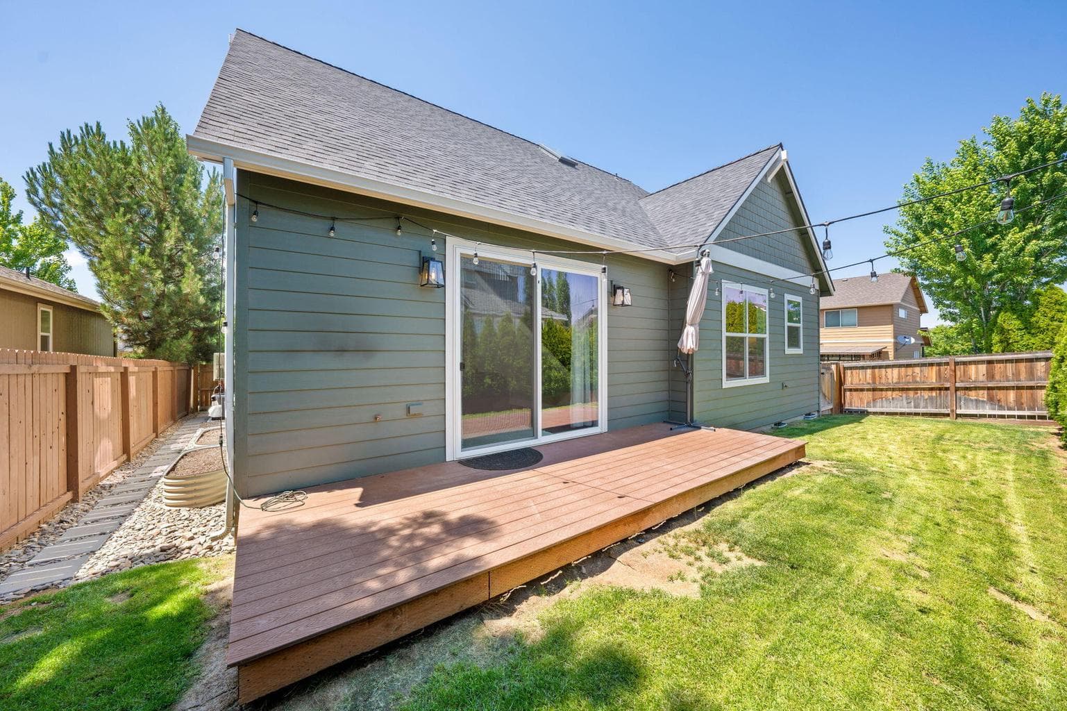 Photo of 2044 NE Altura Drive 43 of 64