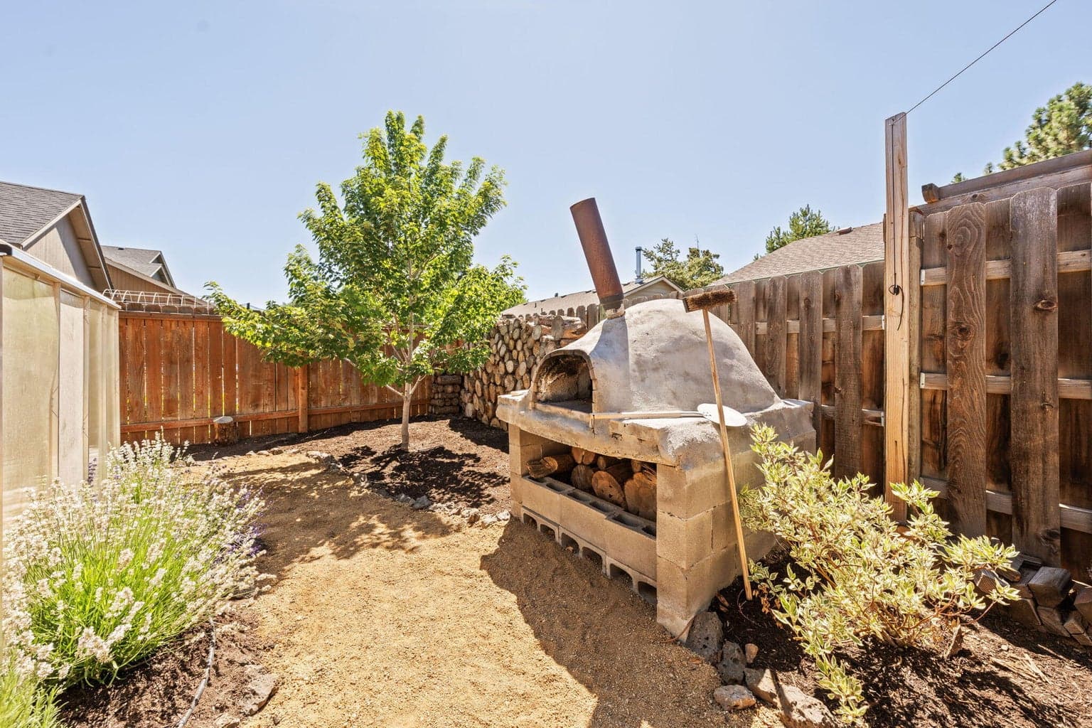 Photo of 21227 Thornhill Lane 39 of 47