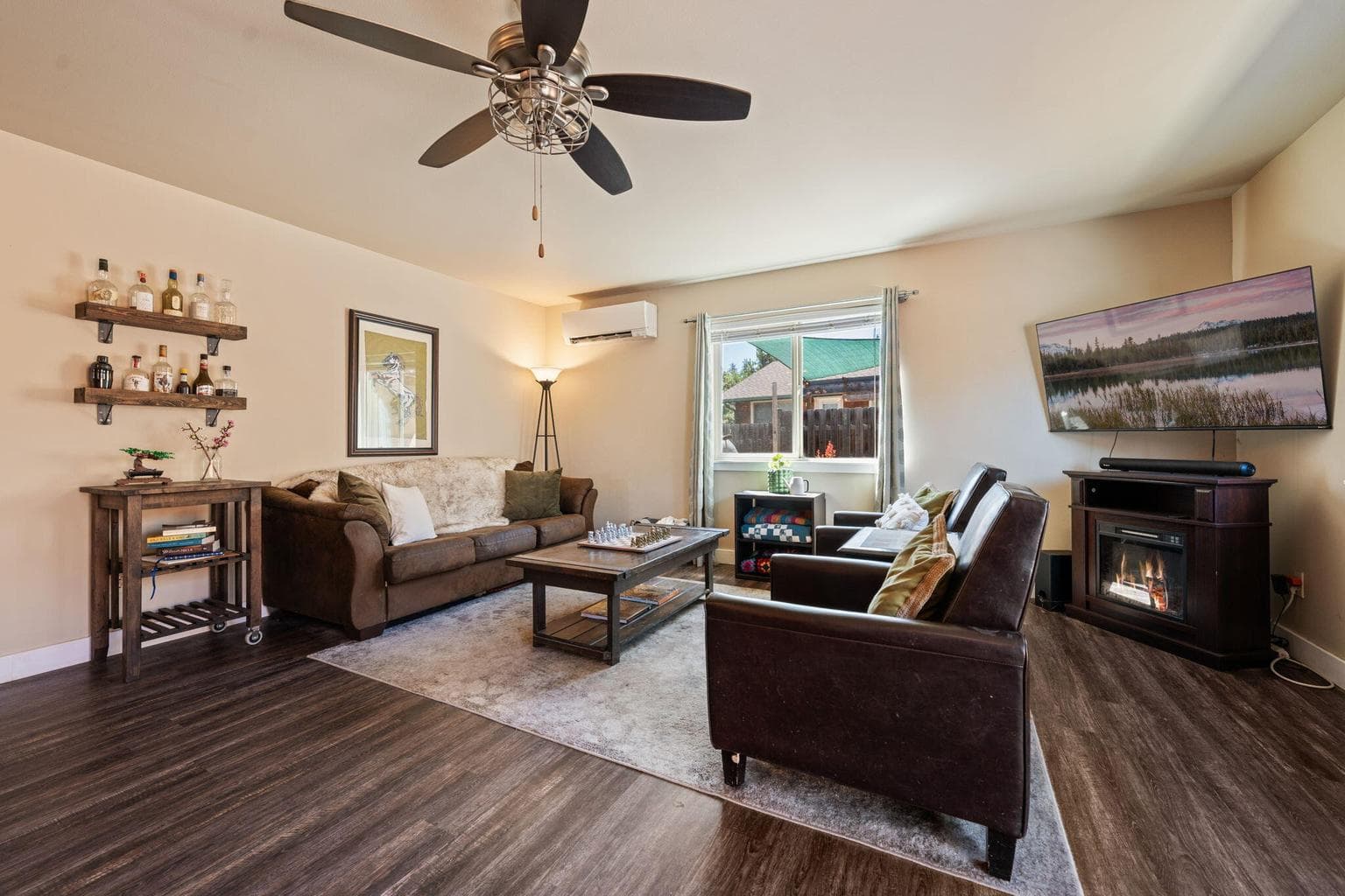 Photo of 21227 Thornhill Lane 9 of 47