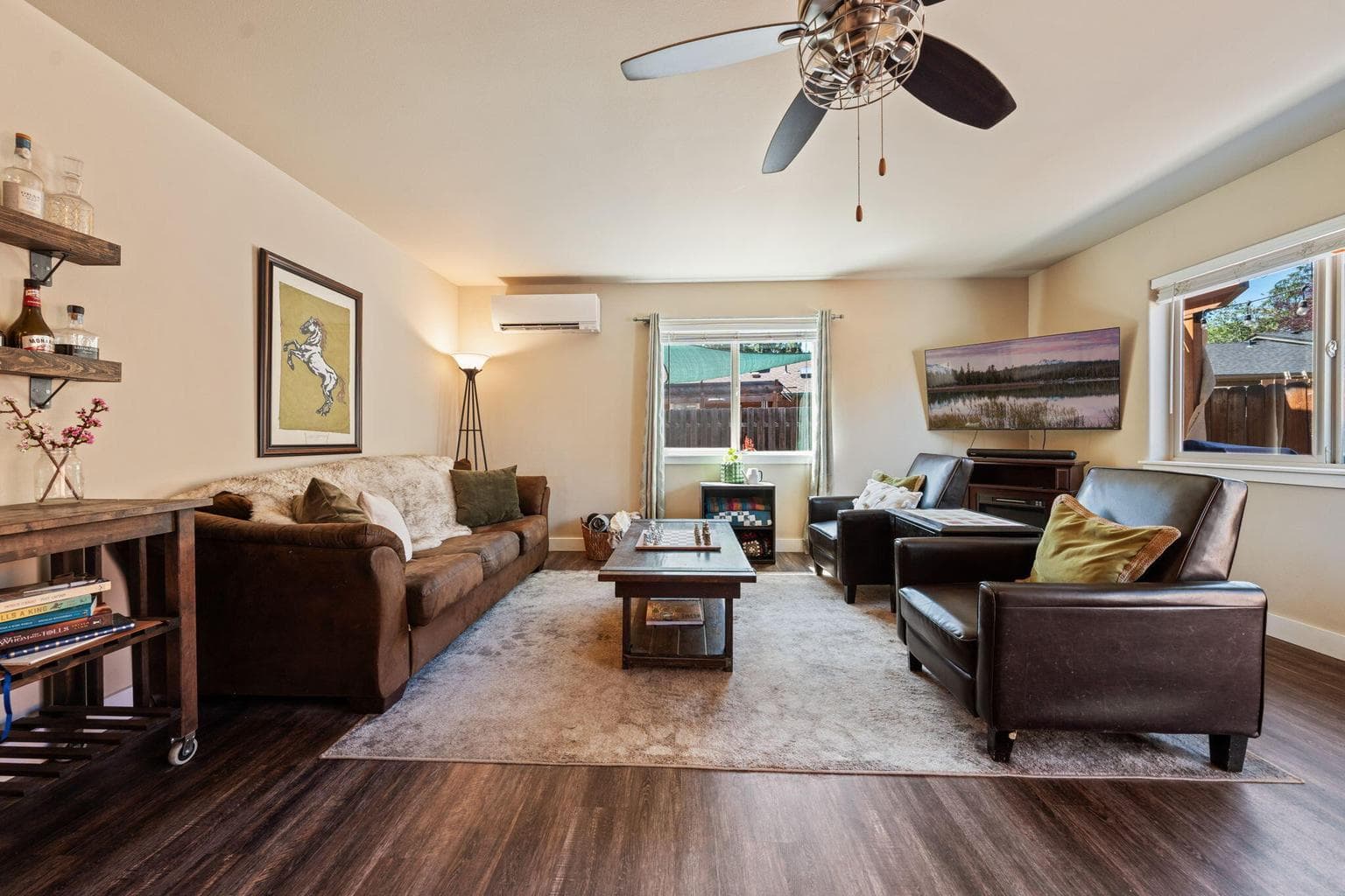Photo of 21227 Thornhill Lane 8 of 47
