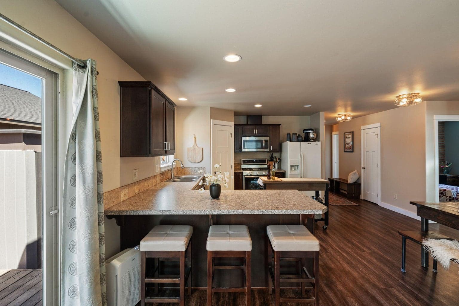 Photo of 21227 Thornhill Lane 12 of 47