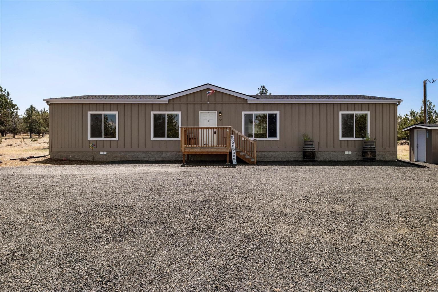 Photo of 5064 SE Pawnee Loop 24 of 39