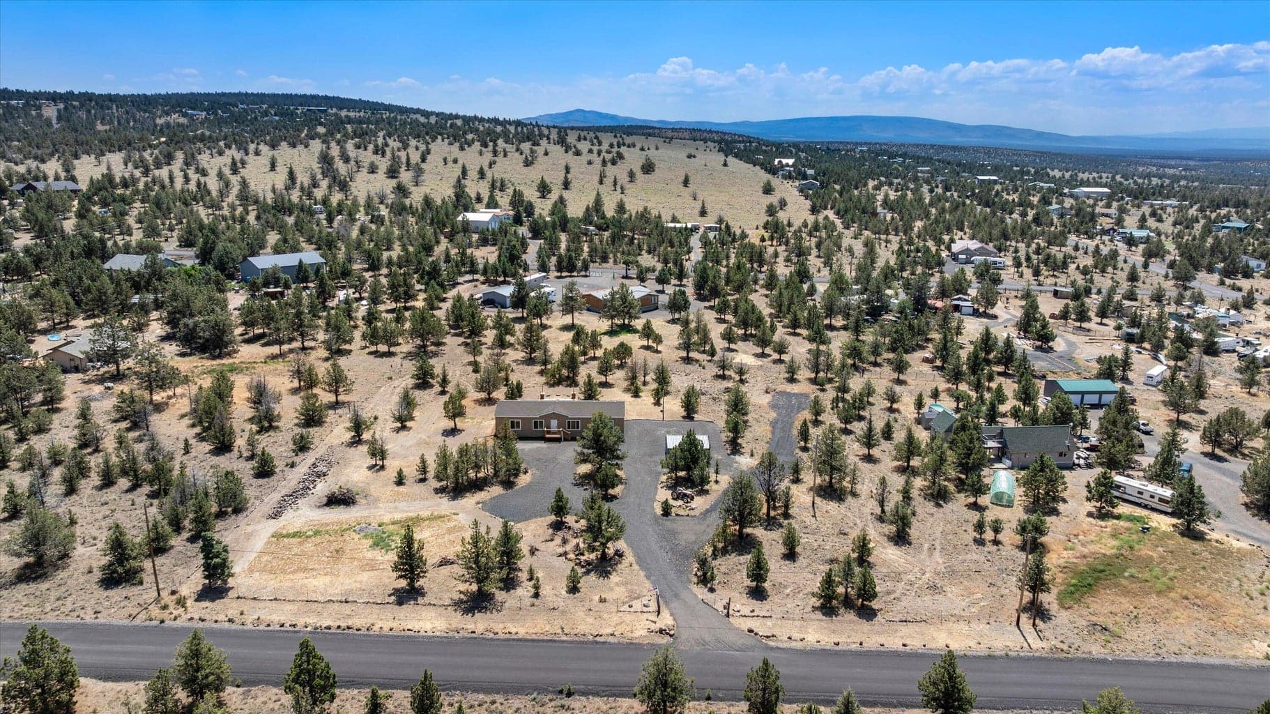 Photo of 5064 SE Pawnee Loop 37 of 39
