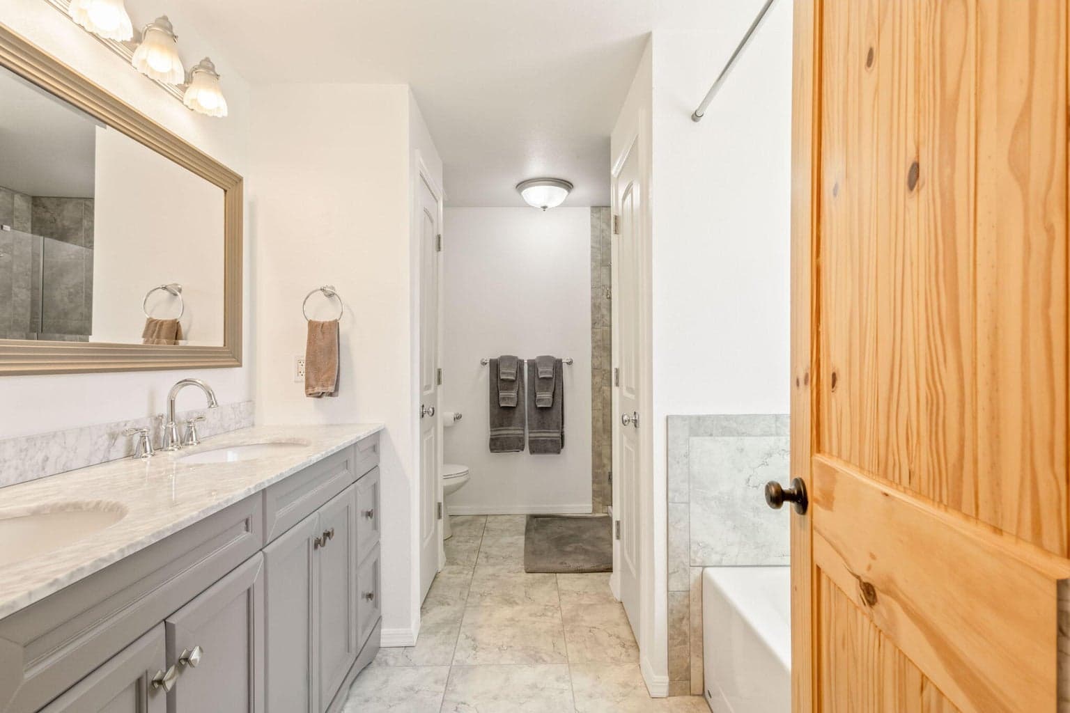 Photo of 5701 SE Thomas Road 16 of 42