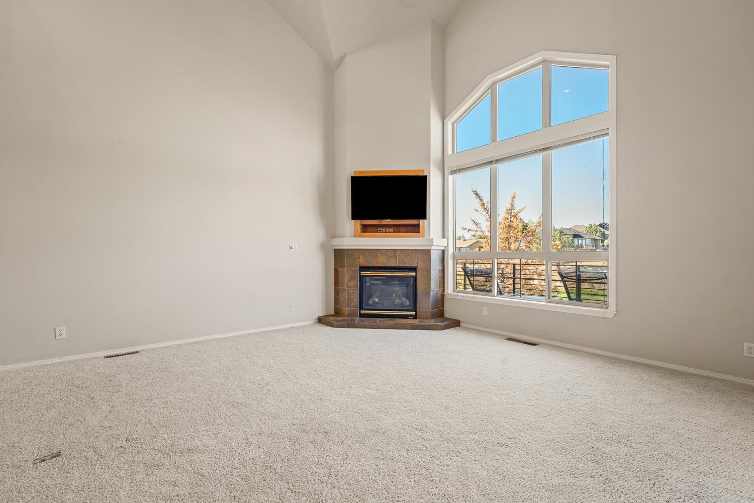Photo of 8524 Forest Ridge Loop 23 of 47