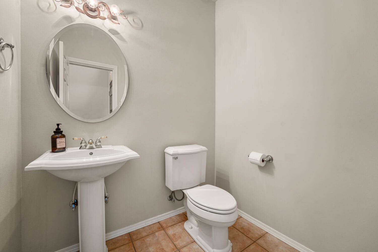 Photo of 8524 Forest Ridge Loop 39 of 47