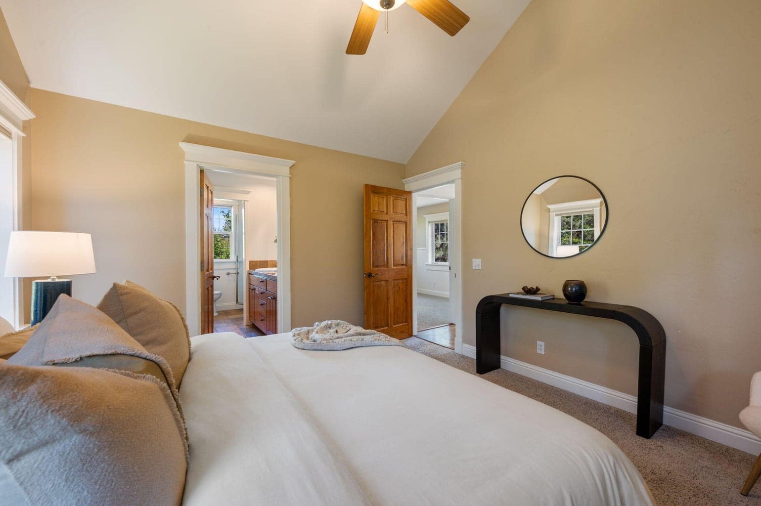 Photo of 1313 NW Fort Clatsop Street 25 of 59