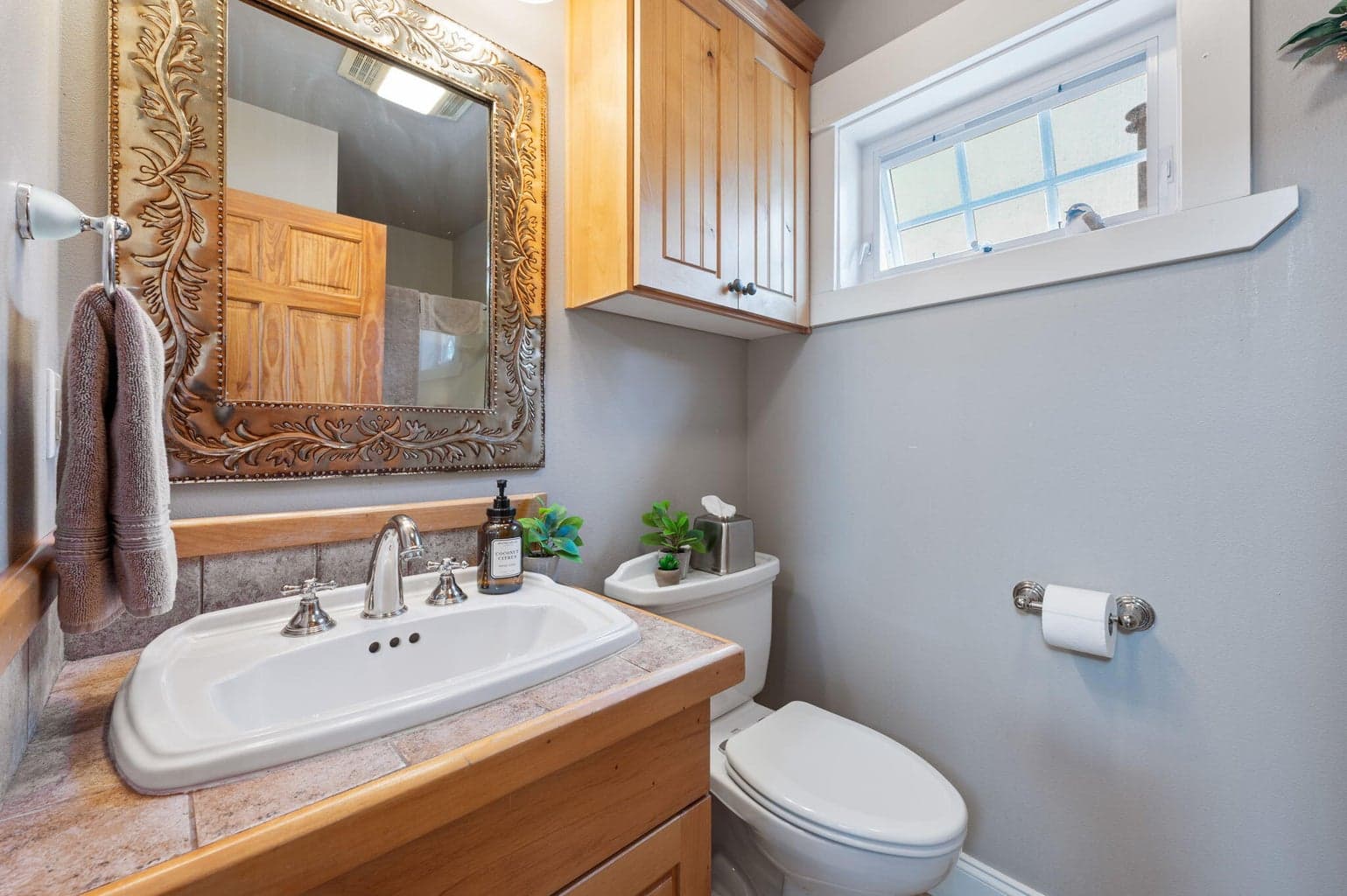 Photo of 1313 NW Fort Clatsop Street 57 of 59