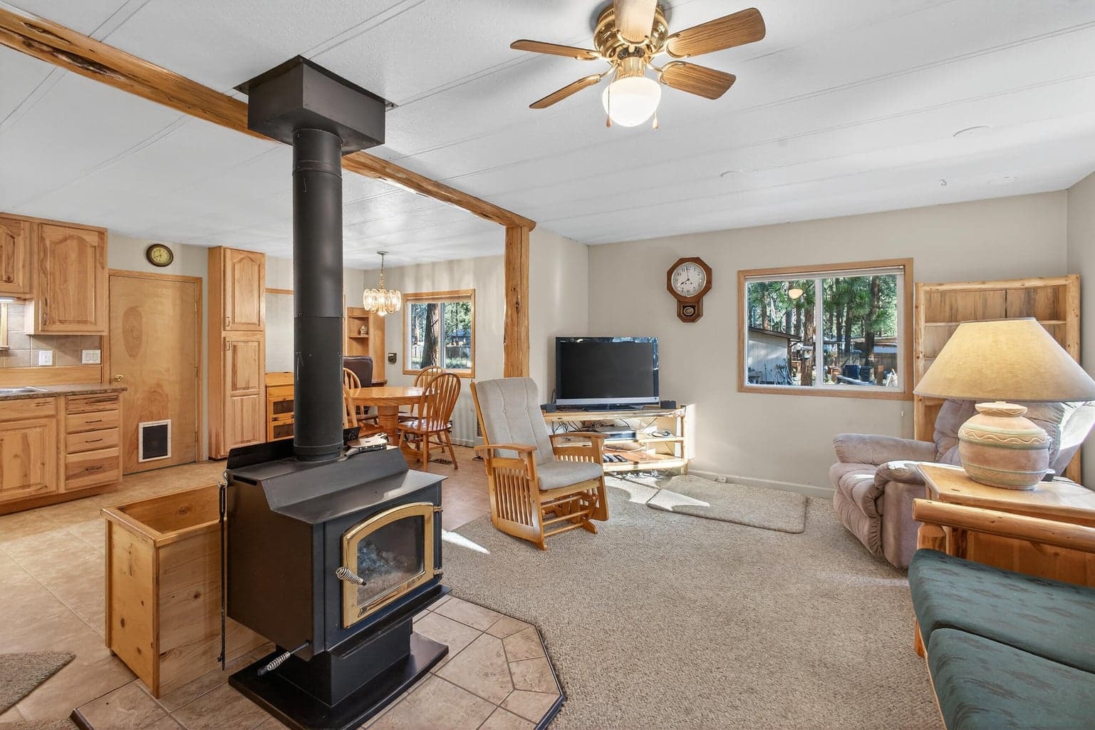 Photo of 60221 Winnebago Lane 7 of 27