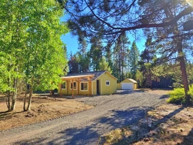 Photo of 52433 Pine Drive 2 of 20