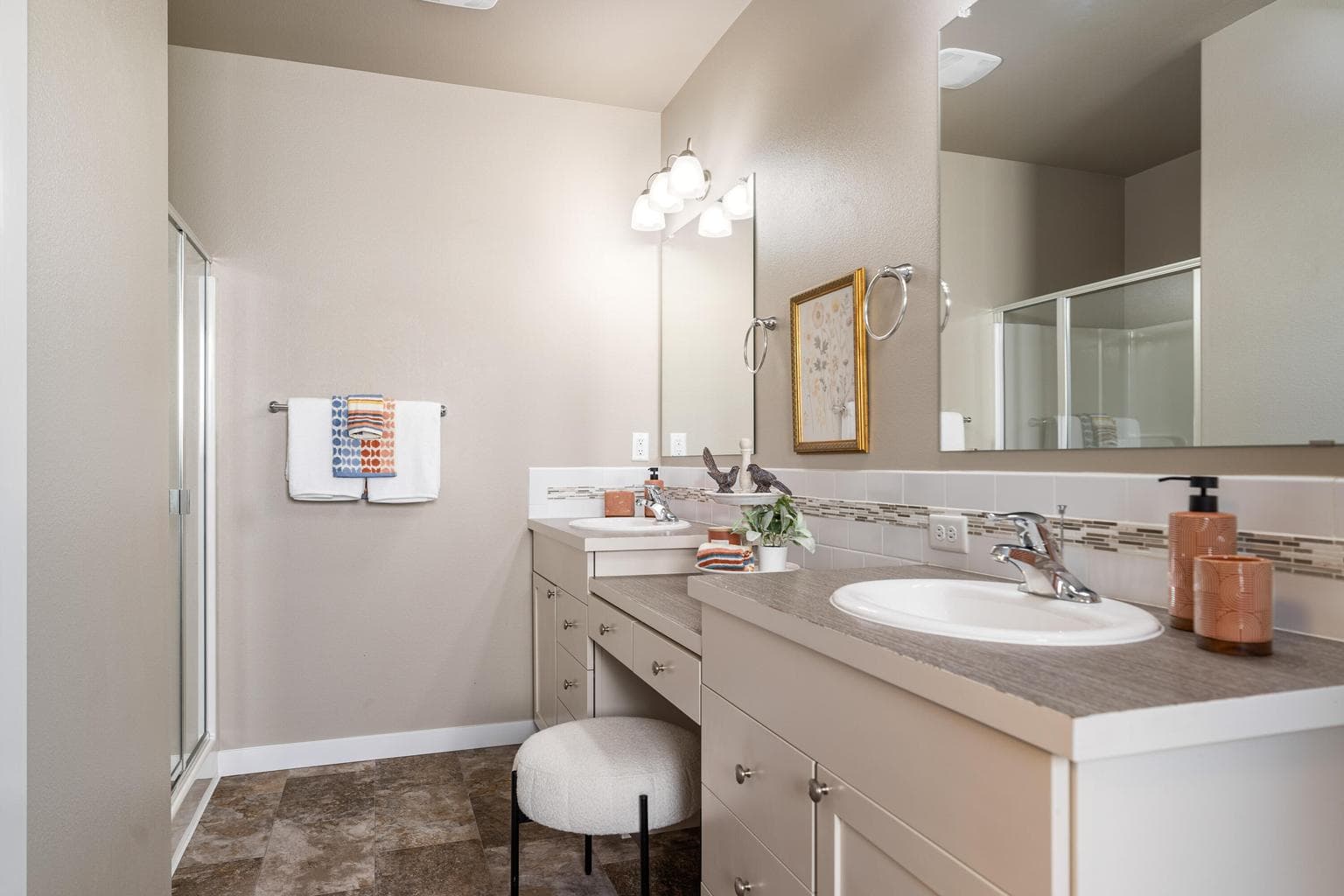Photo of 2481 NW Greenwood Avenue 21 of 35