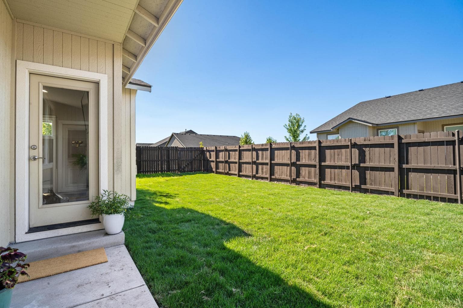 Photo of 2481 NW Greenwood Avenue 32 of 35