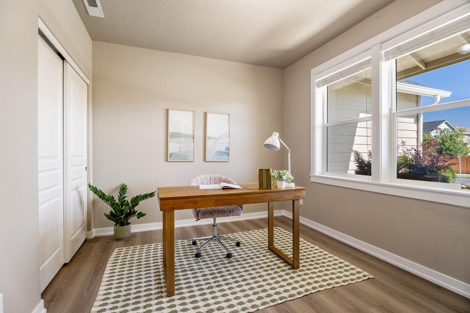 Photo of 2481 NW Greenwood Avenue 28 of 35