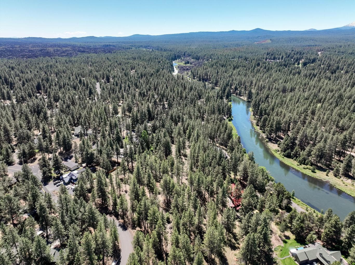 Photo of 18917 Baker 2 of 16