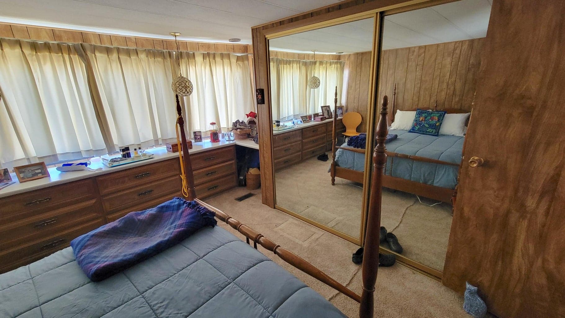 Photo of 400 NW Terrace Lane 13 of 21