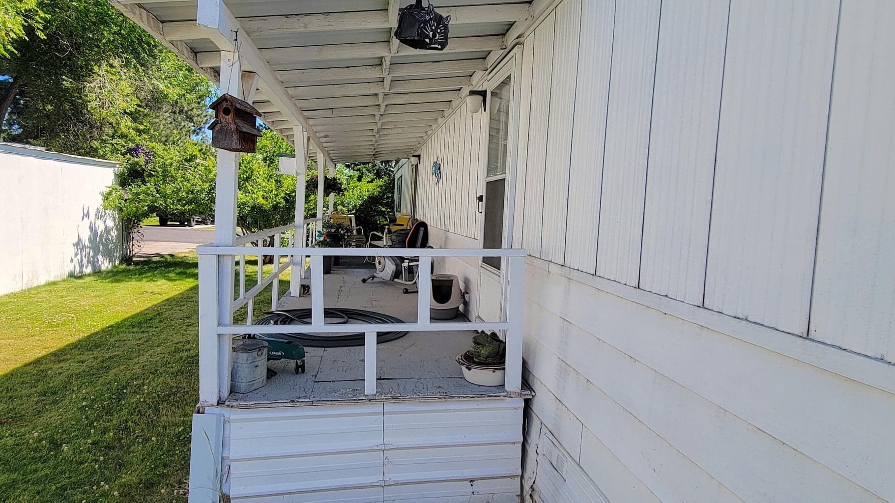 Photo of 400 NW Terrace Lane 18 of 21