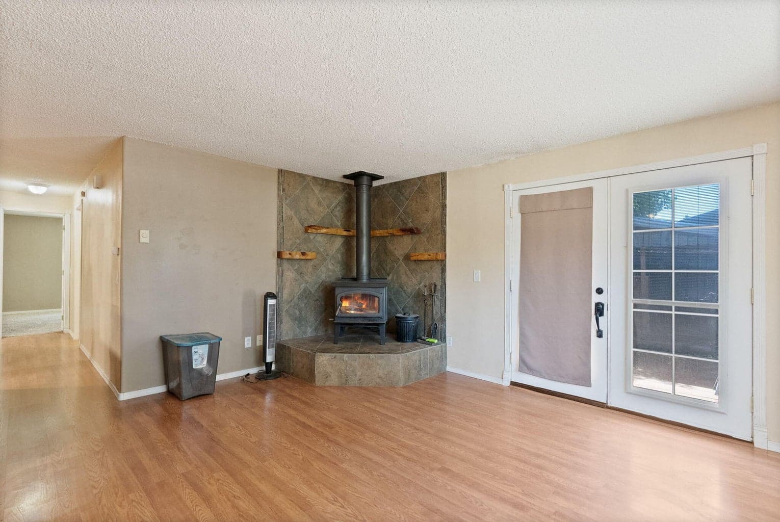 Photo of 61520 SE Admiral Way 32 of 40