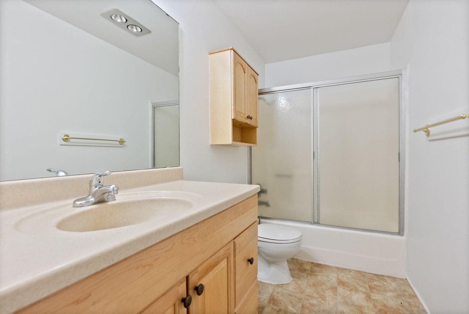 Guest bath
