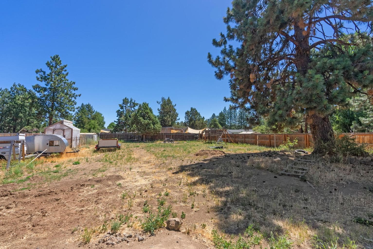 Photo of 61520 SE Admiral Way 24 of 40