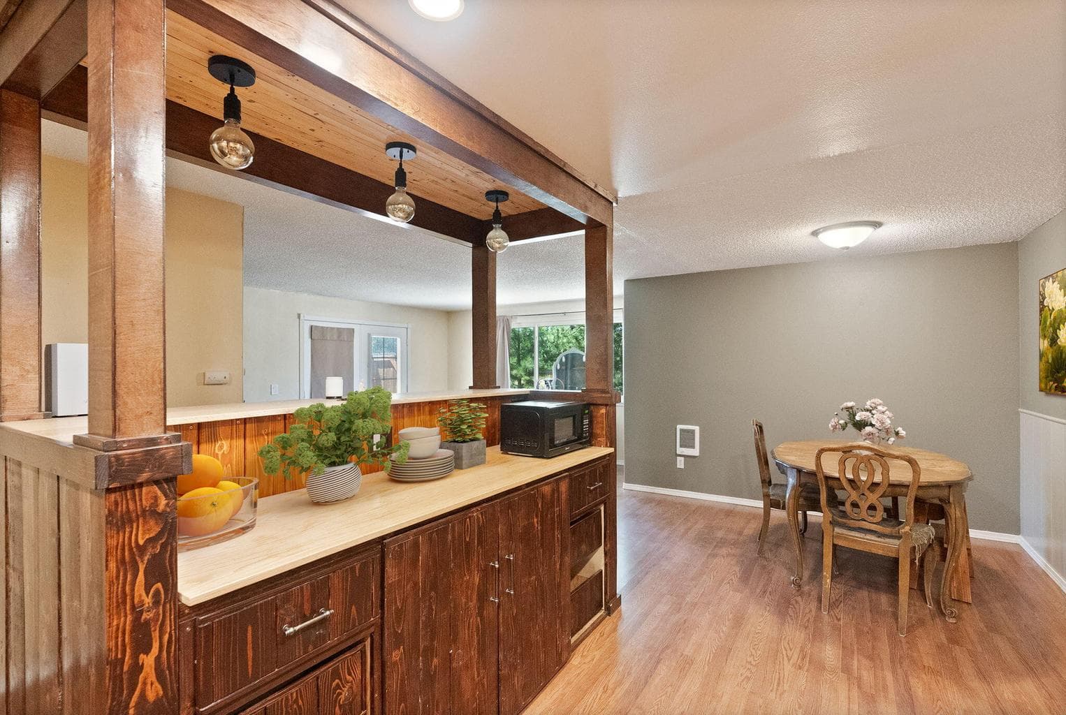 Photo of 61520 SE Admiral Way 10 of 40