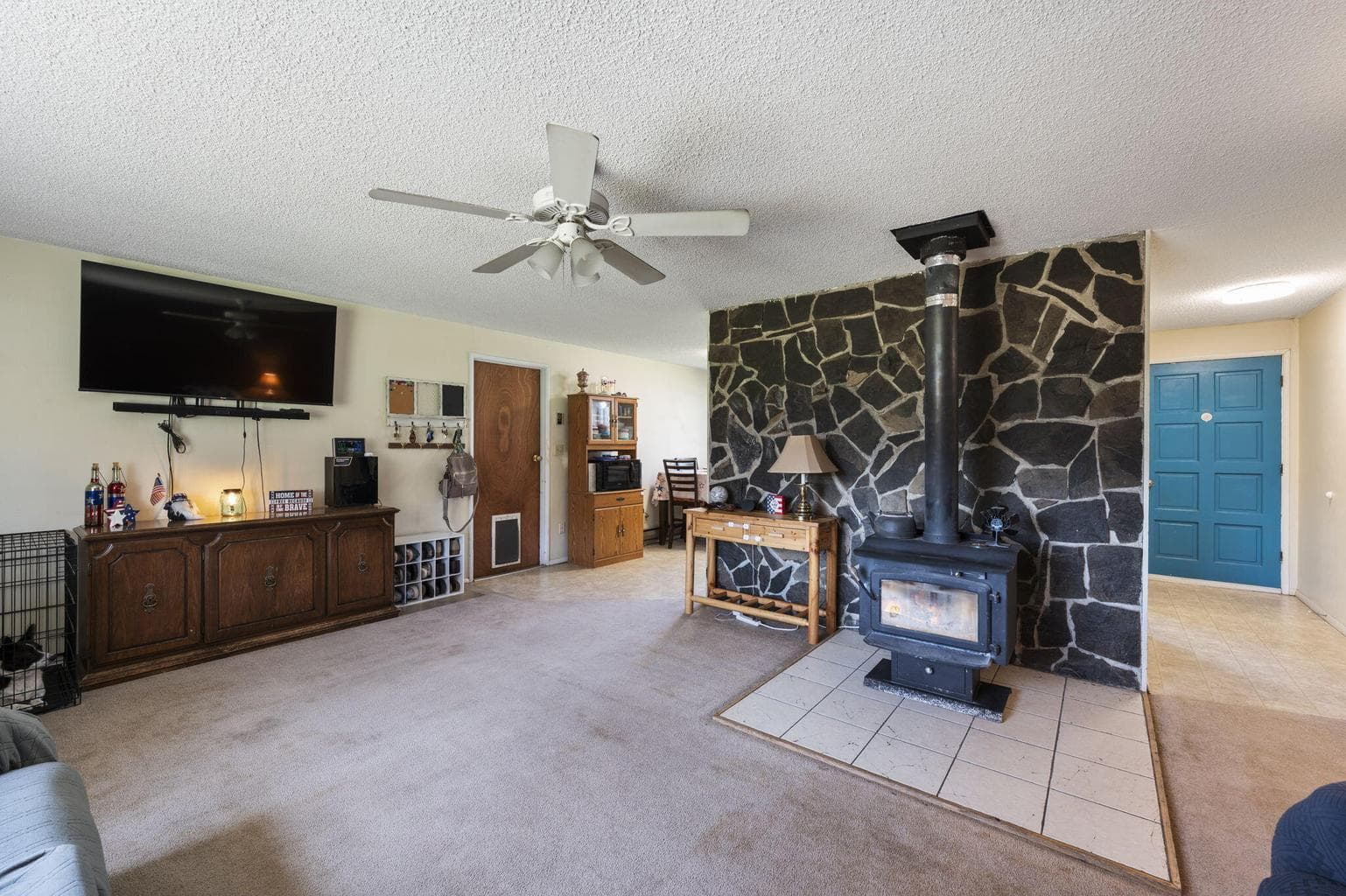 Photo of 2800 Slayton 3 of 18